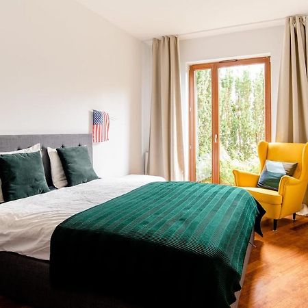 وارسو Mokotow, Apartment With Terrace, Greenery And Near The Airport! المظهر الخارجي الصورة