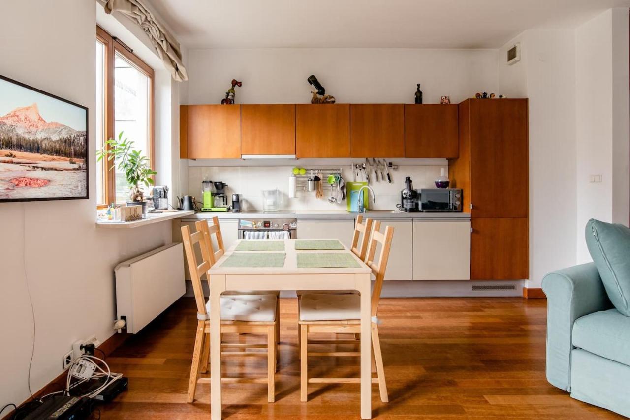 وارسو Mokotow, Apartment With Terrace, Greenery And Near The Airport! المظهر الخارجي الصورة